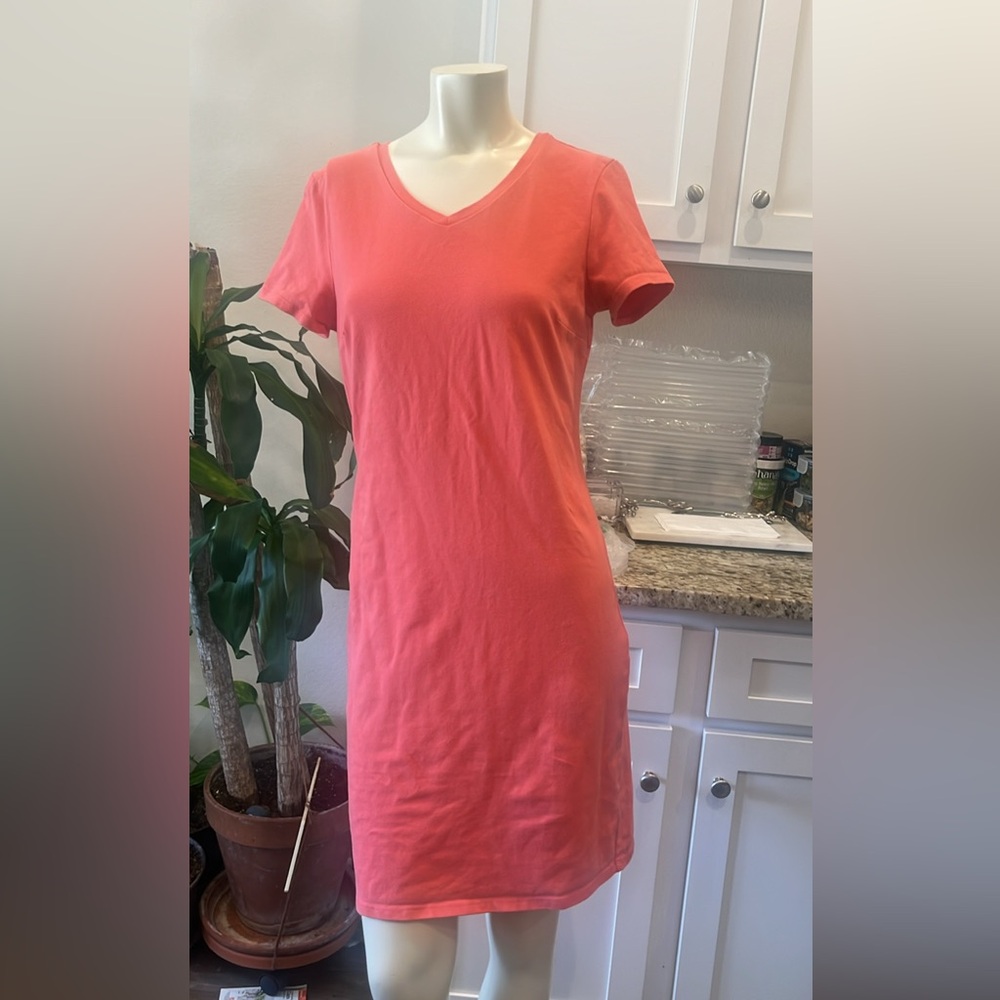 Old Navy Coral V-Neck T-Shirt Dress